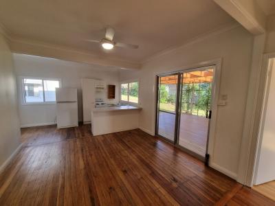 445 Princes Highway, Bomaderry, NSW 2541, أستراليا 