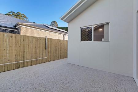 2/5 Sugarcane Court, Coes Creek, QLD 4560, Austrália