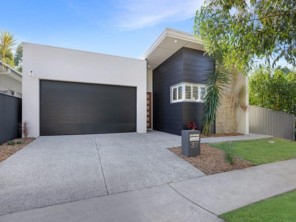 37 Aqua Circuit, Caloundra West, QLD 4551, Australia