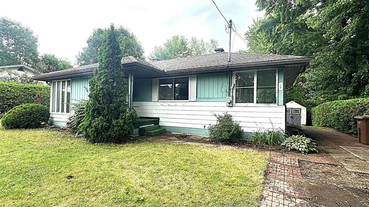19 Rue Lacombe, Oka, Quebec J0N 1E0, Canadá