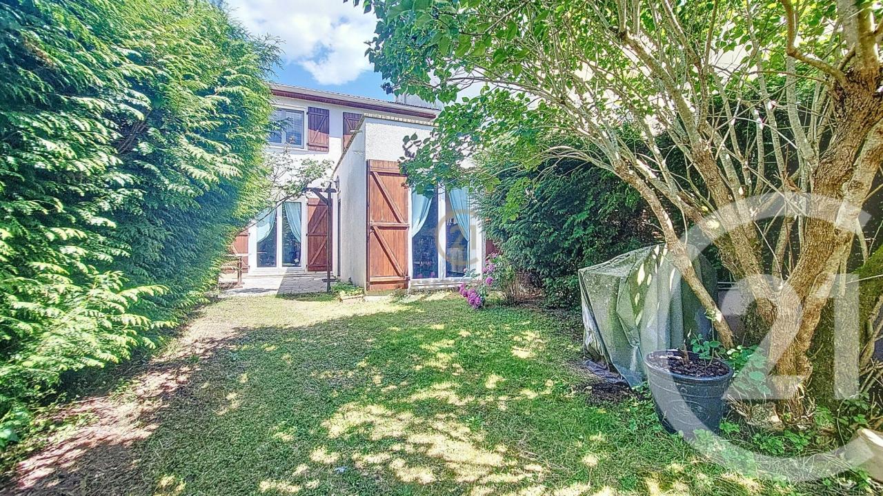 Champs Sur Marne, Île-de-France 77420, 法國