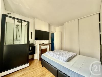 Clichy, Île-de-France 92110, France