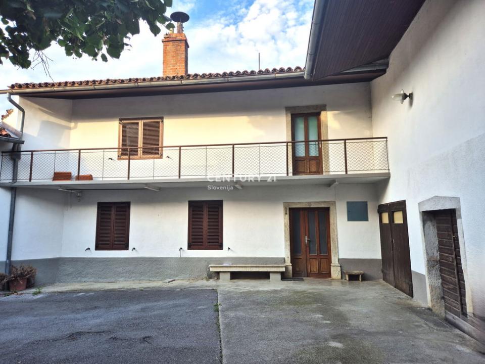 Goče, Vipava, Goriška 5271, Eslovênia