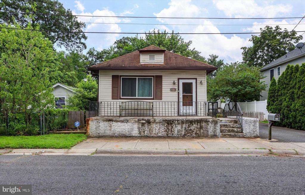 224 Walling Place, North Middletown, New Jersey 07748, Amerika Birleşik Devletleri