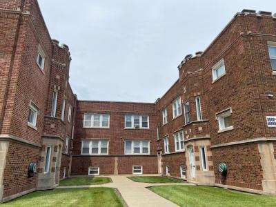 8008-8010 S. Honore St , Chicago, Illinois 60630, USA