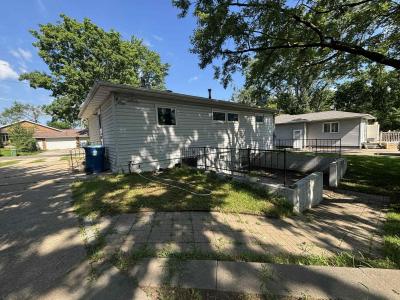 107 Chicago Street, Waterloo, איווה 50701, ארצות הברית של אמריקה