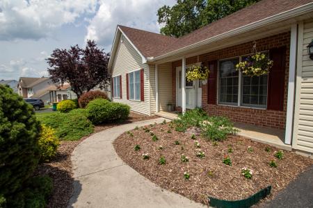 2707 Beacon Dr, Sinking Spring, Pennsylvania 19608, Stati Uniti