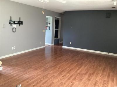 3232 E 400 N, Huntington, Indiana 46750