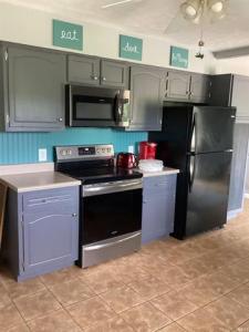 3232 E 400 N, Huntington, Indiana 46750
