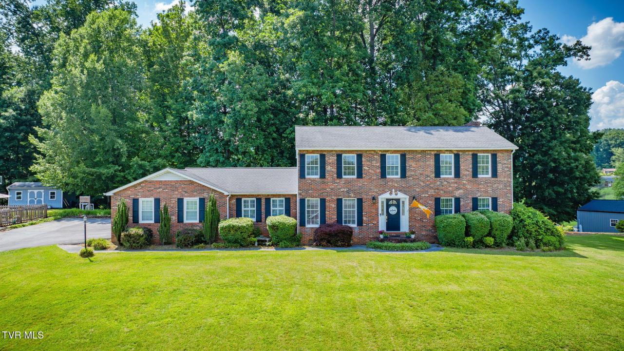 5116 Waterford Drive, Kingsport, Tennessee 37664, États-Unis
