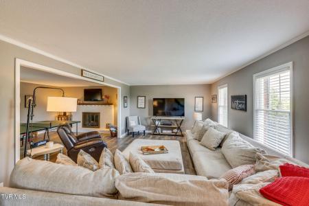 5116 Waterford Drive, Kingsport, Tennessee 37664, États-Unis