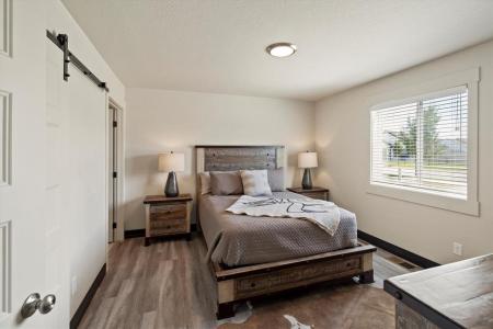 995 N Camas Lane, Kalispell, Montana 59901, USA