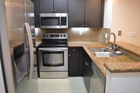 10190 SW 88th St # 504, Palmetto Bay, Florida 4800, USA