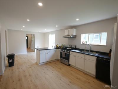 42385 Willson Memorial Dr, Chassell, Michigan 49916, USA