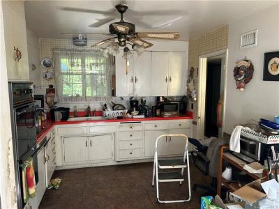 1021 E Gaillard St, Azusa, California 91702