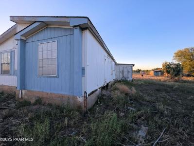 24055 N State Route 89, Paulden, Arizona 86334