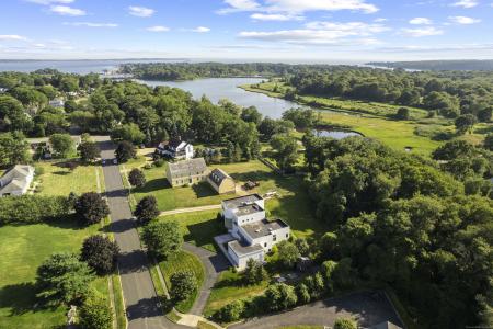 45 Brookview CT, Groton, Connecticut 06340, Estados Unidos