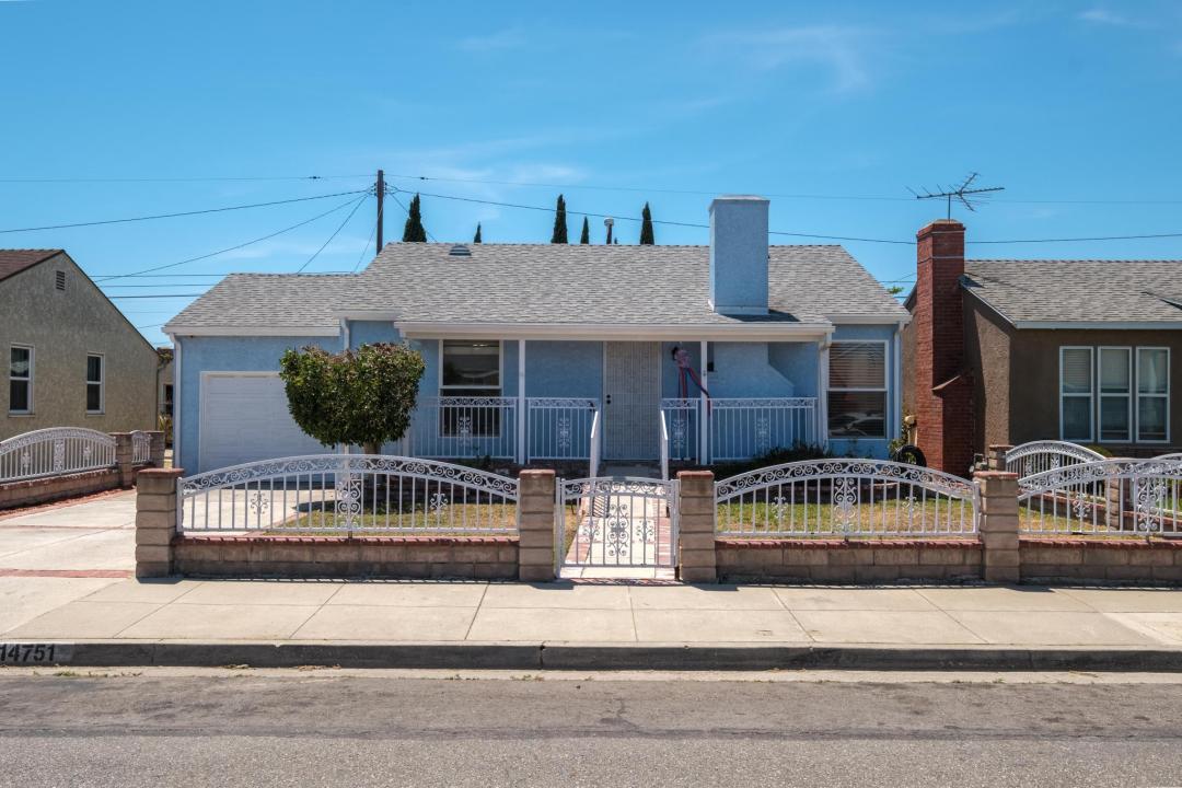 14751 Sutro Avenue, Gardena, קליפורניה 90249, ארצות הברית של אמריקה 