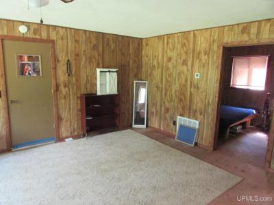 17789 Indian Road, L'anse, Michigan 49946, USA