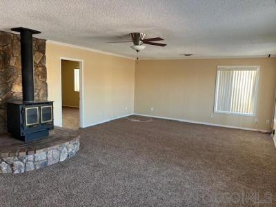27539 Silver Lakes Parkway, Helendale, California 92342, USA