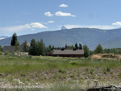 110 SAGEWOOD Drive, Driggs, Idaho 83422, USA