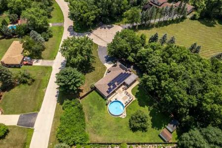 11680 Bend River Road, Roscoe, 伊利诺斯州 61073, 美国