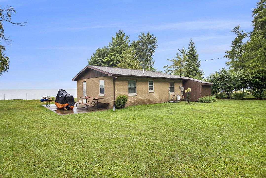 1466 Lake Shore Drive, Fennville, Michigan 49408