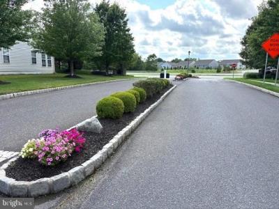 176 HEARTHSTONE DRIVE, BERLIN, NJ 08009, USA