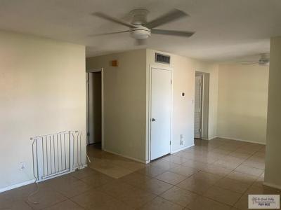 2402 Ed Carey Dr #33, Harlingen, Texas 78550, USA