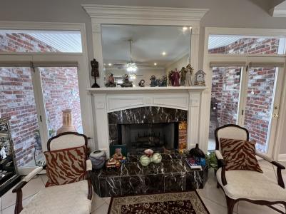 725 MARLENE Drive, Gretna, Louisiana 70056, USA