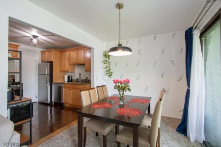 1418 Seven Pines Road , C2, Schaumburg, 伊利諾州 60193, 美國