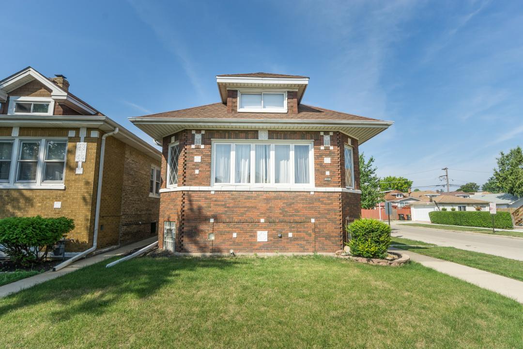 7851 W Oakleaf Avenue, Elmwood Park, Illinois 60707, Amerika Birleşik Devletleri