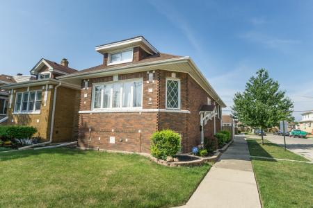 7851 W Oakleaf Avenue, Elmwood Park, Illinois 60707, Amerika Birleşik Devletleri