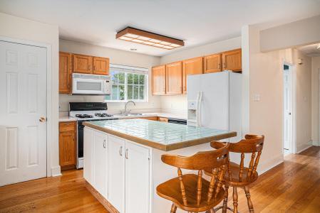 1681 Jonquil Drive, Lowell, Indiana 46356