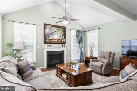 6020 E Greenbrier River Road E, Fredericksburg, Virginie 22407, États-Unis