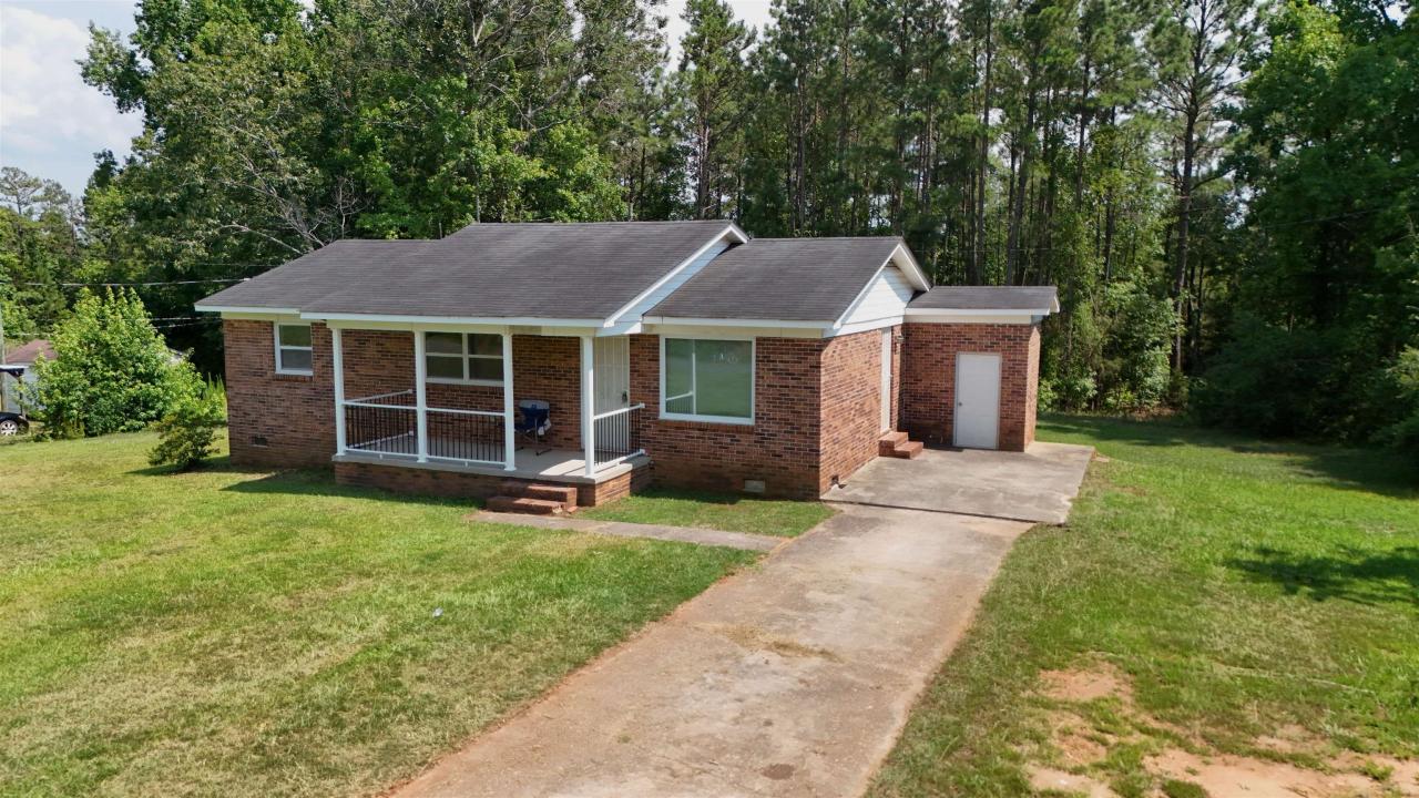 136 Sparkstown Drive, Enoree, Caroline Du Sud 29335-3827, États-Unis