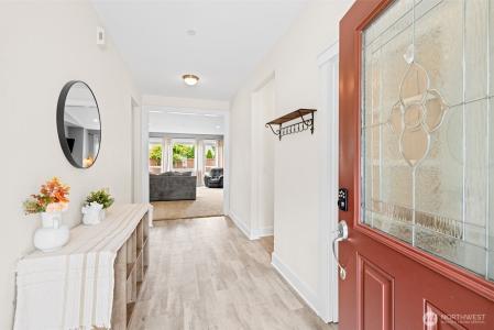 818 Madeline Street, Port Angeles, Washington 98363, USA
