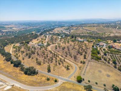 375 Villa Lots Road, Paso Robles, California 93446, USA