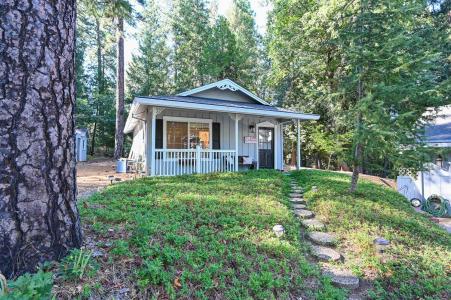 4205 Falcon Lane, Camino, California 95709