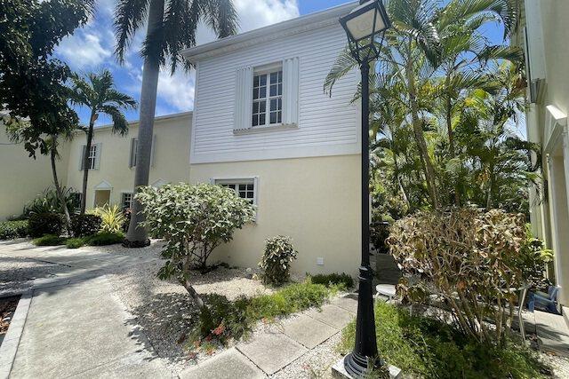 10, HOPE SPRINGS GEORGE TOWN, END UNIT 2/2.5, Hope Drive, George Town South, Grand Cayman, Îles Caïmans