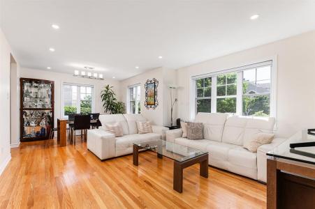 3781  Rue Céline-Marier, Montréal (Saint-Laurent), 魁北克省 H4R 3N3, 加拿大