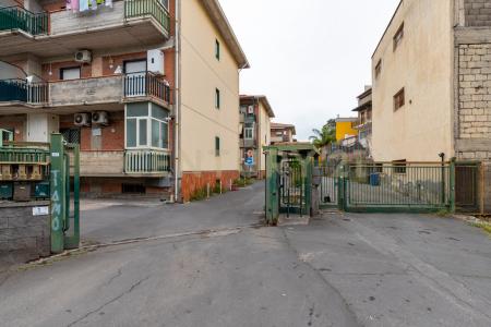 Via Rosolino Pilo, Motta Sant'Anastasia, Sicilia 95040, Ý