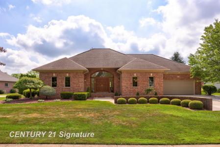 43 Sawmill Creek, Saginaw, Michigan 48603, USA