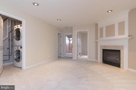 6313 Burgundy Leaf Lane, Alexandria, Virginia 22312, Estados Unidos