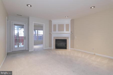 6313 Burgundy Leaf Lane, Alexandria, Virginia 22312, Estados Unidos