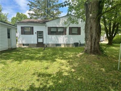 1345 Autumn Drive NW, Warren, Ohio 44485, Amerika Birleşik Devletleri