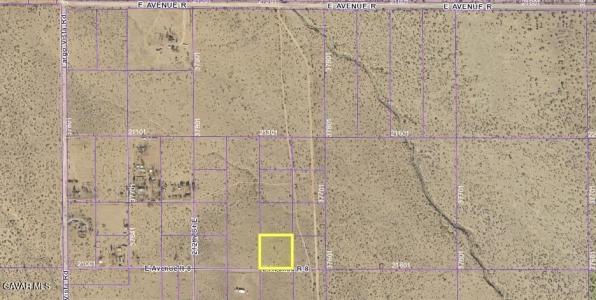 Vic Ave R8  215ste APN 3084-017-007, Palmdale, California 93551, USA
