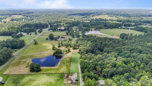 3610 Barnett Road, Mebane, Carolina Do Norte 27302, Estados Unidos