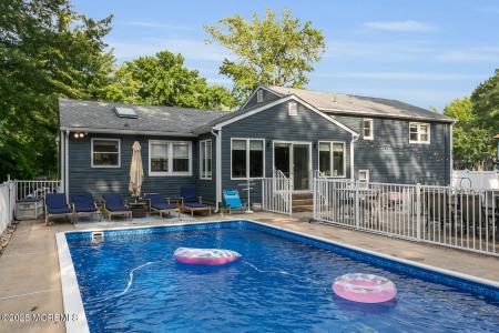 26 Herb Road, Middletown, NJ 07748, USA