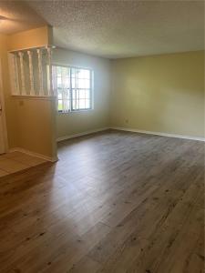 1506 E 1ST AVENUE, Mount Dora, Florida 32757, USA